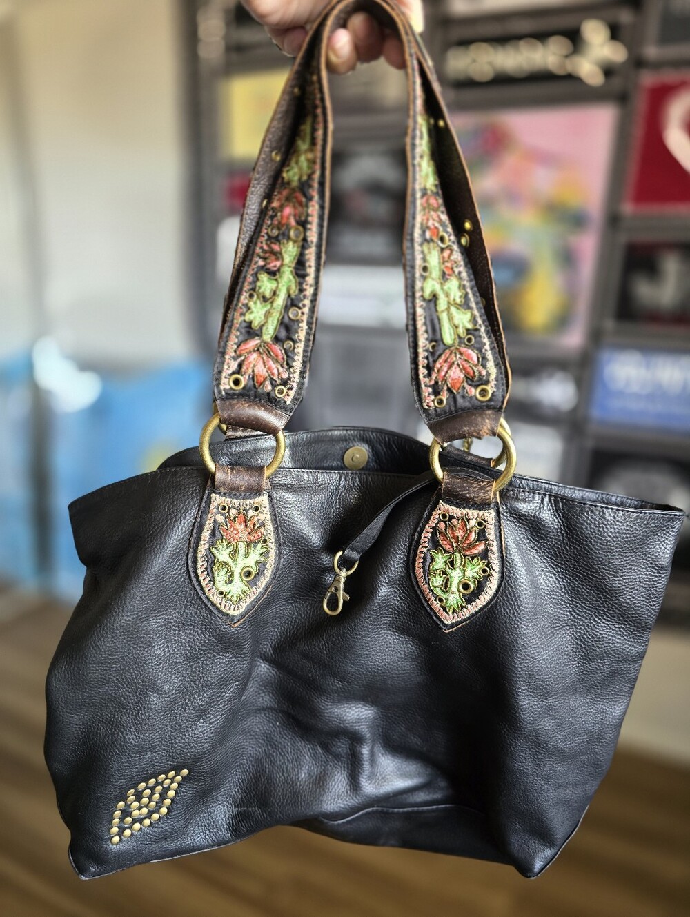 Betsey Johnson hobo bag - Picture 2 of 7